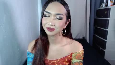 Snapshot of yourlovebella88 chatting on 03/04/25, 02:53 yourlovebella88 online show from 03/04/25, 02:53