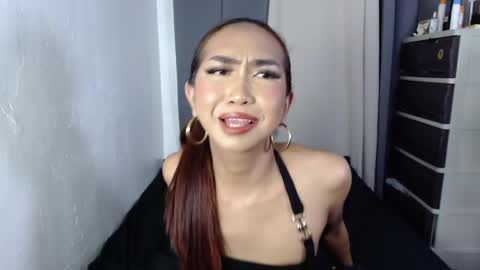 Snapshot of yourlovebella88 chatting on 03/10/25, 09:29 yourlovebella88 online show from 03/10/25, 09:29