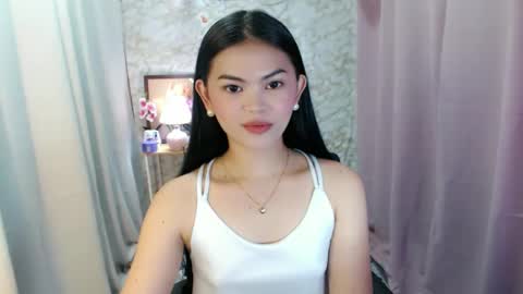 your lovely Dina online show from 11/26/25, 02:01