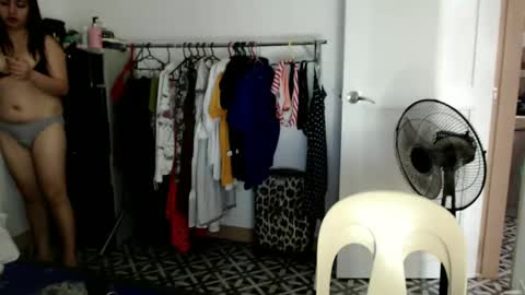 Snapshot of yourlovetifannyx chatting on 01/25/25, 01:10 tifanny online show from 01/25/25, 01:10