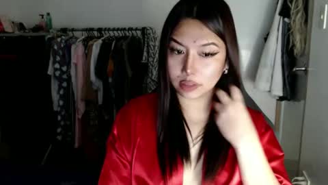 Snapshot of yourlovetifannyx chatting on 02/28/25, 08:53 tifanny online show from 02/28/25, 08:53