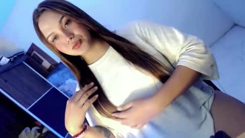 PEARL online show from 10/14/25, 01:01