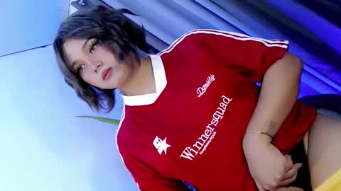 Snapshot of yourlovingpearl chatting on 04/02/26, 03:42 PEARL online show from 04/02/26, 03:42