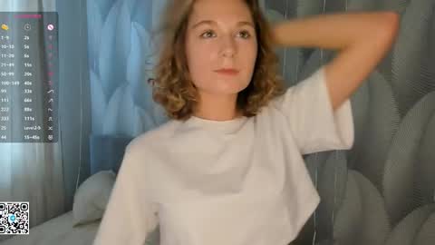 Snapshot of yourmuseee chatting on 02/20/26, 11:32 Sonya online show from 02/20/26, 11:32