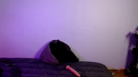 Snapshot of yournaughtyguy chatting on 02/13/26, 06:48 BunnyBoy online show from 02/13/26, 06:48