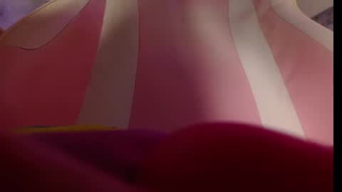 Snapshot of youronlydawn chatting on 03/04/25, 10:05 Dawn online show from 03/04/25, 10:05