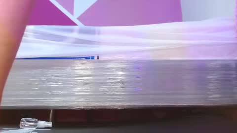 Snapshot of youronlydawn chatting on 10/21/25, 06:19 Dawn online show from 10/21/25, 06:19