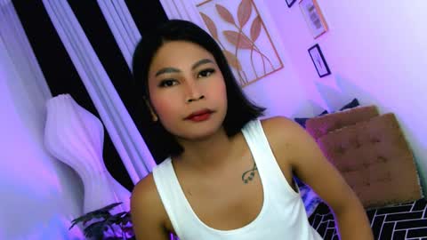yourprettybella_ts online show from 05/21/26, 03:35