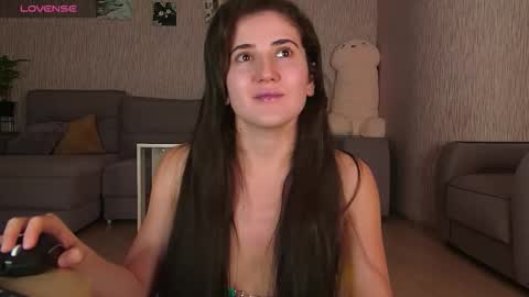 Yourr Muse online show from 10/24/25, 02:41