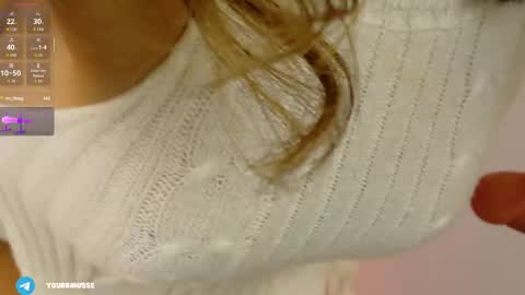 Snapshot of yourrmuse_ chatting on 06/06/26, 05:45 Isabella but you can call me Isa .-. online show from 06/06/26, 05:45