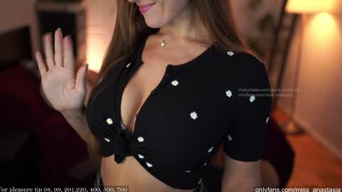 Snapshot of yours_anastasia chatting on 11/10/25, 09:47 Anastasia online show from 11/10/25, 09:47