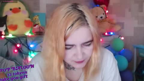 Snapshot of yours_good_mood chatting on 04/26/26, 06:22 Im - DANI .insta - hardblade1 online show from 04/26/26, 06:22