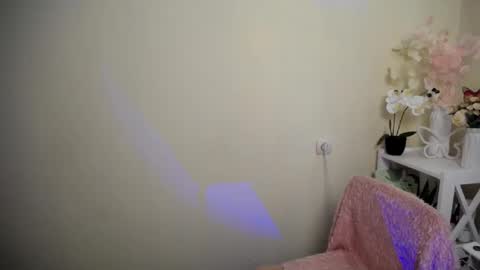 Happy online show from 02/11/26, 06:40