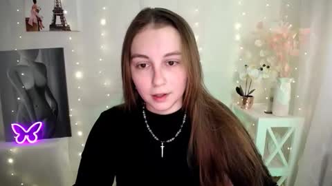 Snapshot of yours_piece_of_happiness_ chatting on 04/04/26, 06:11 Happy online show from 04/04/26, 06:11