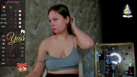 Snapshot of yoursexenergy chatting on 12/29/24, 04:38 yoursexenergy online show from 12/29/24, 04:38