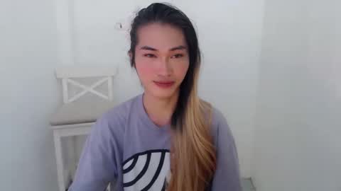 Snapshot of yoursexservice chatting on 12/14/24, 03:40 online show from 12/14/24, 03:40