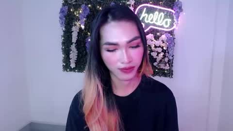 Snapshot of yoursexservice chatting on 12/14/24, 11:56 online show from 12/14/24, 11:56