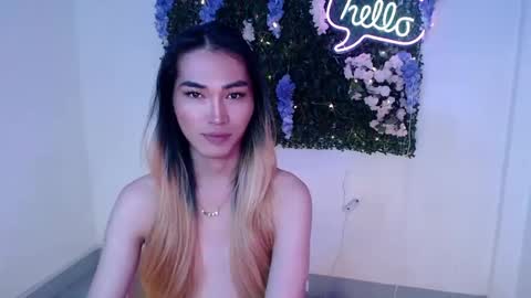 Snapshot of yoursexservice chatting on 12/16/24, 11:33 online show from 12/16/24, 11:33