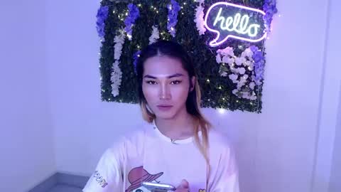 Snapshot of yoursexservice chatting on 12/18/24, 03:47 online show from 12/18/24, 03:47