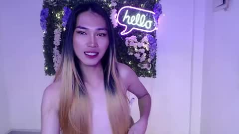 Snapshot of yoursexservice chatting on 01/07/25, 12:03 online show from 01/07/25, 12:03