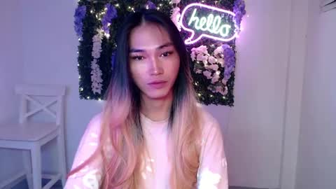 Snapshot of yoursexservice chatting on 01/12/25, 12:18 online show from 01/12/25, 12:18