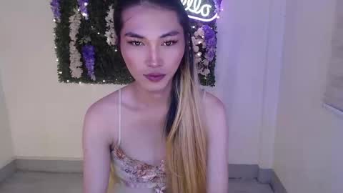 Snapshot of yoursexservice chatting on 02/06/25, 02:44 online show from 02/06/25, 02:44