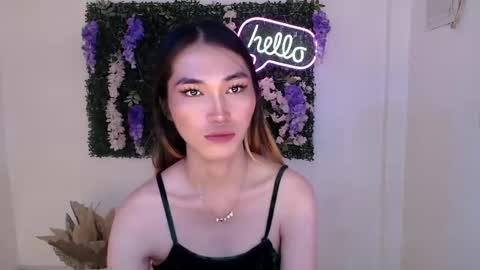 Snapshot of yoursexservice chatting on 02/17/25, 01:36 online show from 02/17/25, 01:36