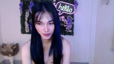 Snapshot of yoursexservice chatting on 02/19/25, 03:28 online show from 02/19/25, 03:28