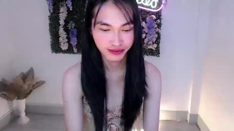 Snapshot of yoursexservice chatting on 02/27/25, 11:04 online show from 02/27/25, 11:04