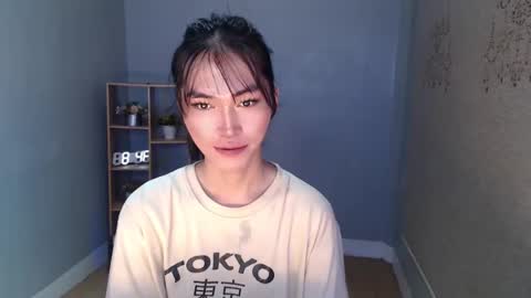 Snapshot of yoursexservice chatting on 03/04/25, 11:00 online show from 03/04/25, 11:00