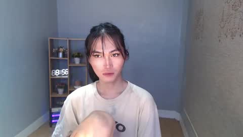 Snapshot of yoursexservice chatting on 03/05/25, 02:14 online show from 03/05/25, 02:14