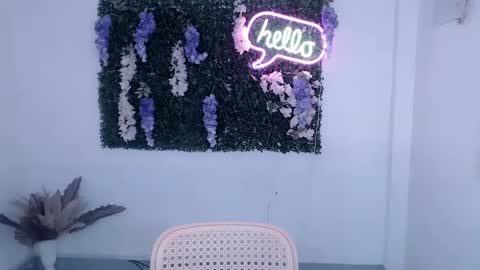 Snapshot of yoursexservice chatting on 03/11/25, 11:48 online show from 03/11/25, 11:48