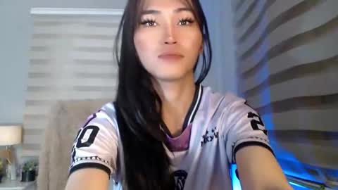 Snapshot of yoursexservice chatting on 10/05/25, 02:54 online show from 10/05/25, 02:54