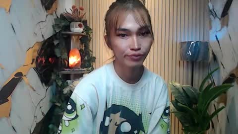 Snapshot of yoursexservice chatting on 10/26/25, 12:05 online show from 10/26/25, 12:05