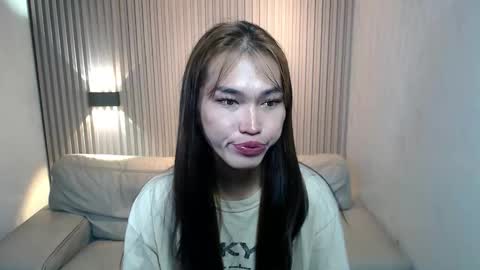 Snapshot of yoursexservice chatting on 11/05/25, 10:54 online show from 11/05/25, 10:54