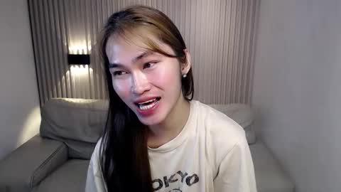 Snapshot of yoursexservice chatting on 12/04/25, 10:29 online show from 12/04/25, 10:29