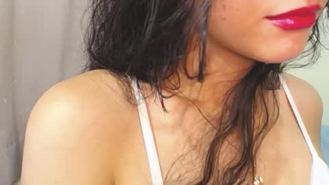 Lina and roberth online show from 10/08/25, 05:49