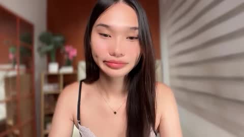 yoursluttyashxx online show from 04/28/26, 05:51