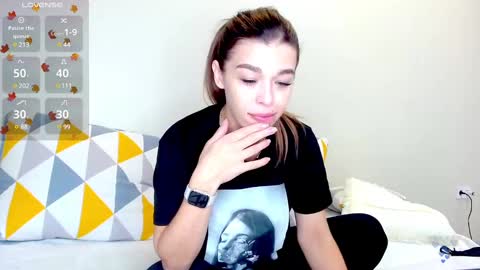 yoursoul_mila online show from 12/04/24, 11:19