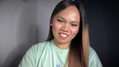 yourspecialgirl_rhea online show from 12/17/25, 01:00