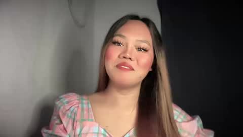 yourspecialgirl_rhea online show from 12/17/25, 07:31