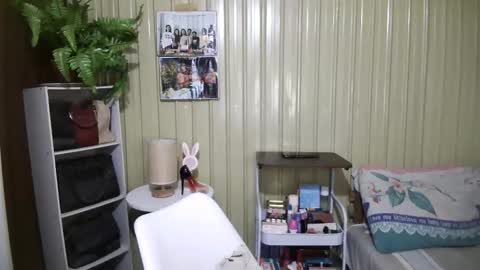 Snapshot of yoursubmissive_larah chatting on 04/26/26, 06:55 yoursubmissive_larah online show from 04/26/26, 06:55