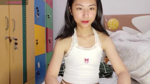 Kiwi online show from 10/14/25, 06:58