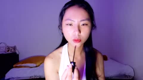 Snapshot of yoursweetestkiwi chatting on 07/17/26, 02:29 Kiwi online show from 07/17/26, 02:29