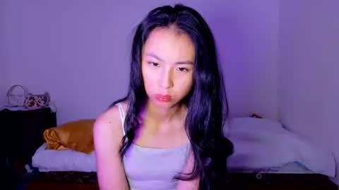 Snapshot of yoursweetestkiwi chatting on 07/18/26, 01:26 Kiwi online show from 07/18/26, 01:26