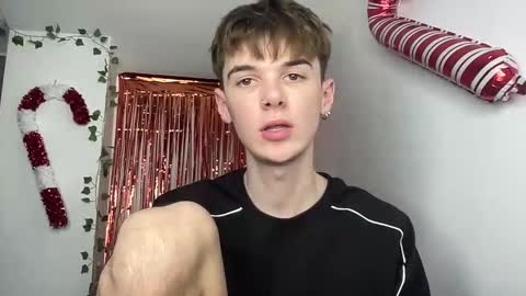 yoursweetyguy online show from 02/11/26, 02:44