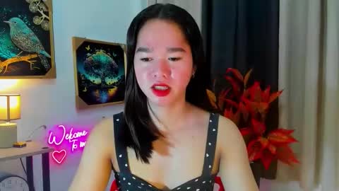 yourtinybunny online show from 11/12/25, 10:48