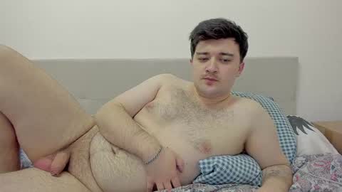 Snapshot of yourtotoro chatting on 02/05/25, 05:53 Mike online show from 02/05/25, 05:53