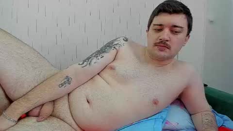 Snapshot of yourtotoro chatting on 09/16/25, 07:53 Mike online show from 09/16/25, 07:53