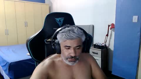 yourtoytoyoumaster3 online show from 12/19/25, 06:26